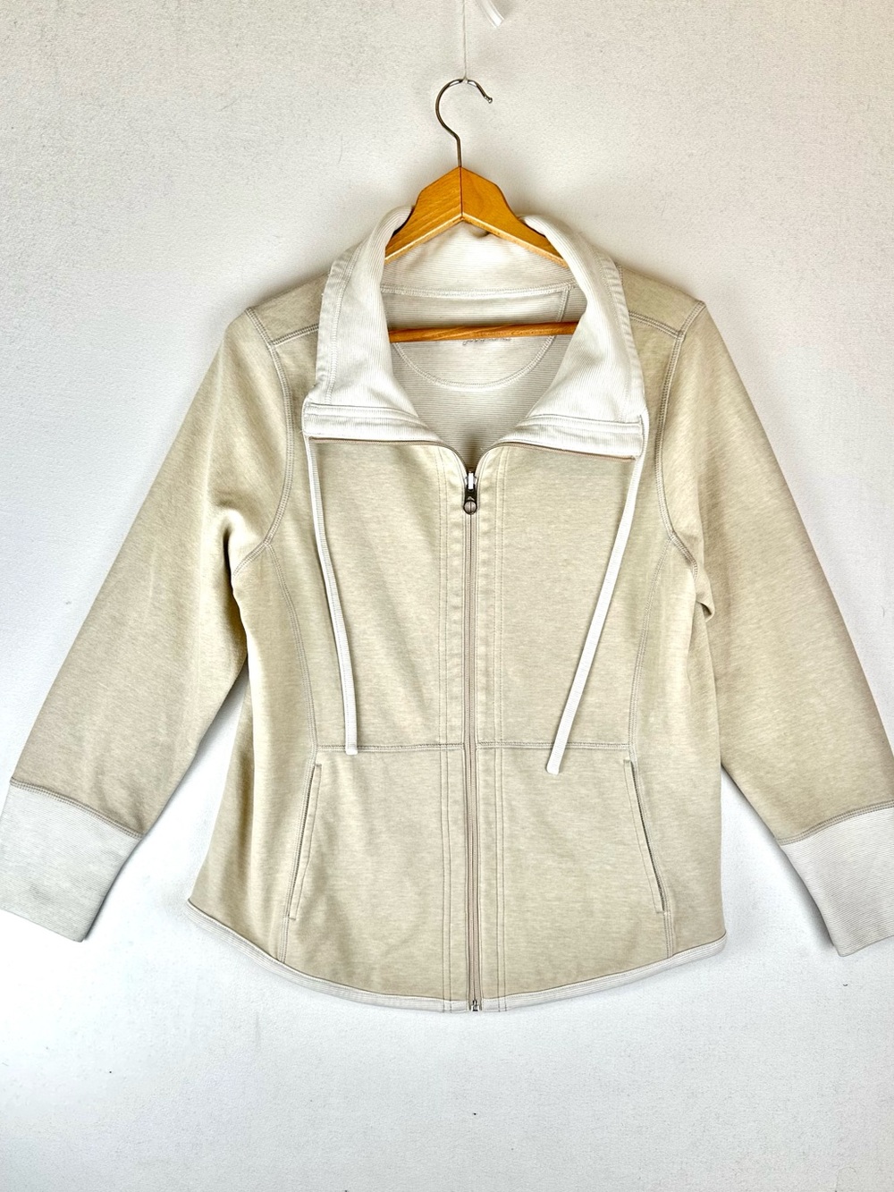 Tommy Bahama Women's Sun Fade Flipside Reversible Full Zip Jacket Sweatshirt